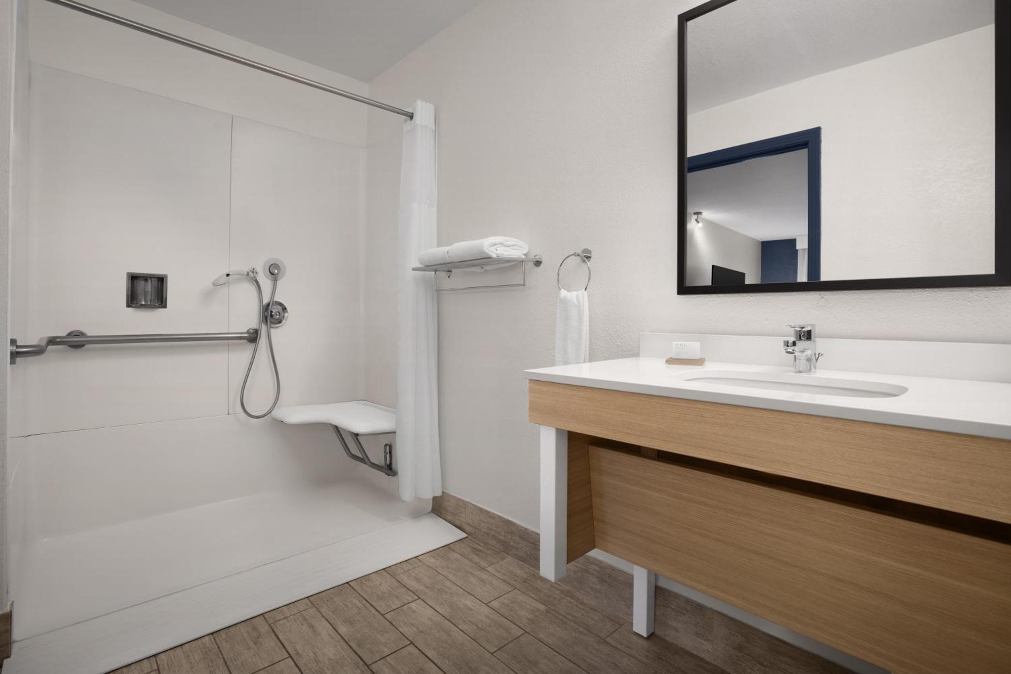 Spark By Hilton San Jose Airport Екстериор снимка